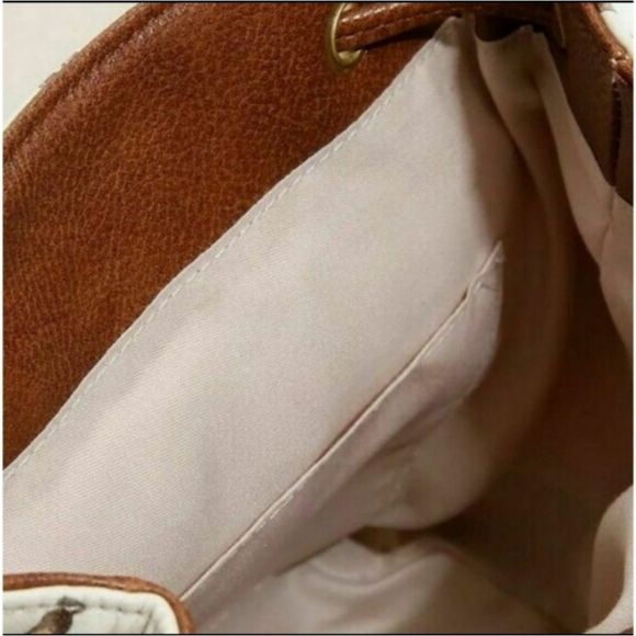 Last One! Her Universe Chip & Dale Slouch Mini Backpack NWT - Picture 3 of 7